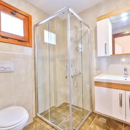 çukurbağ köyünde 4 tane villa Appartement Kaş