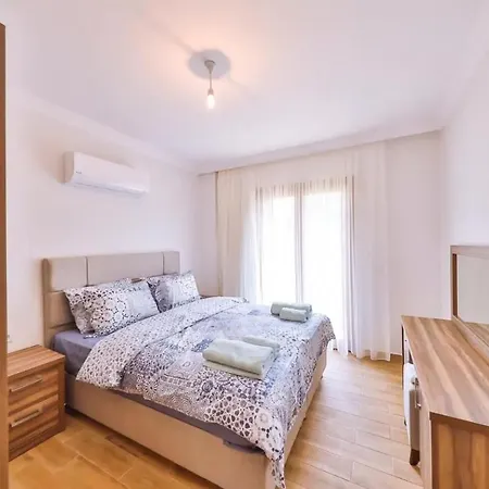 çukurbağ köyünde 4 tane villa